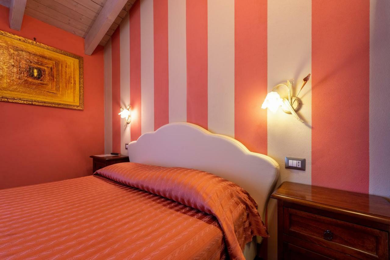 Villa Mery Casale Monferrato Luaran gambar